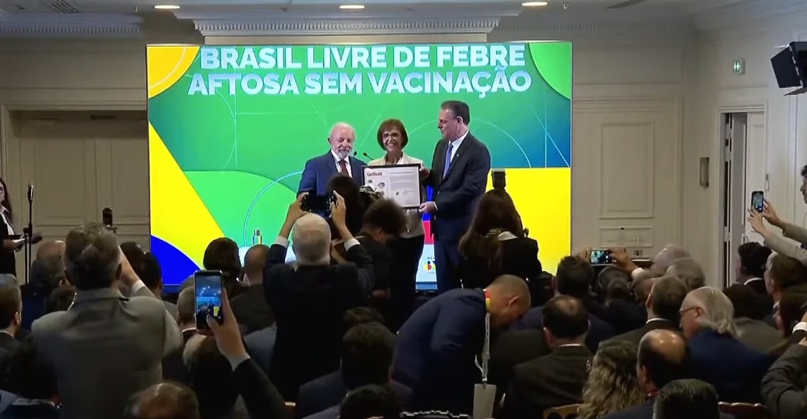 Brasil Conquista Certificado CHOCANTE: Livre de Febre Aftosa sem Vacinação!