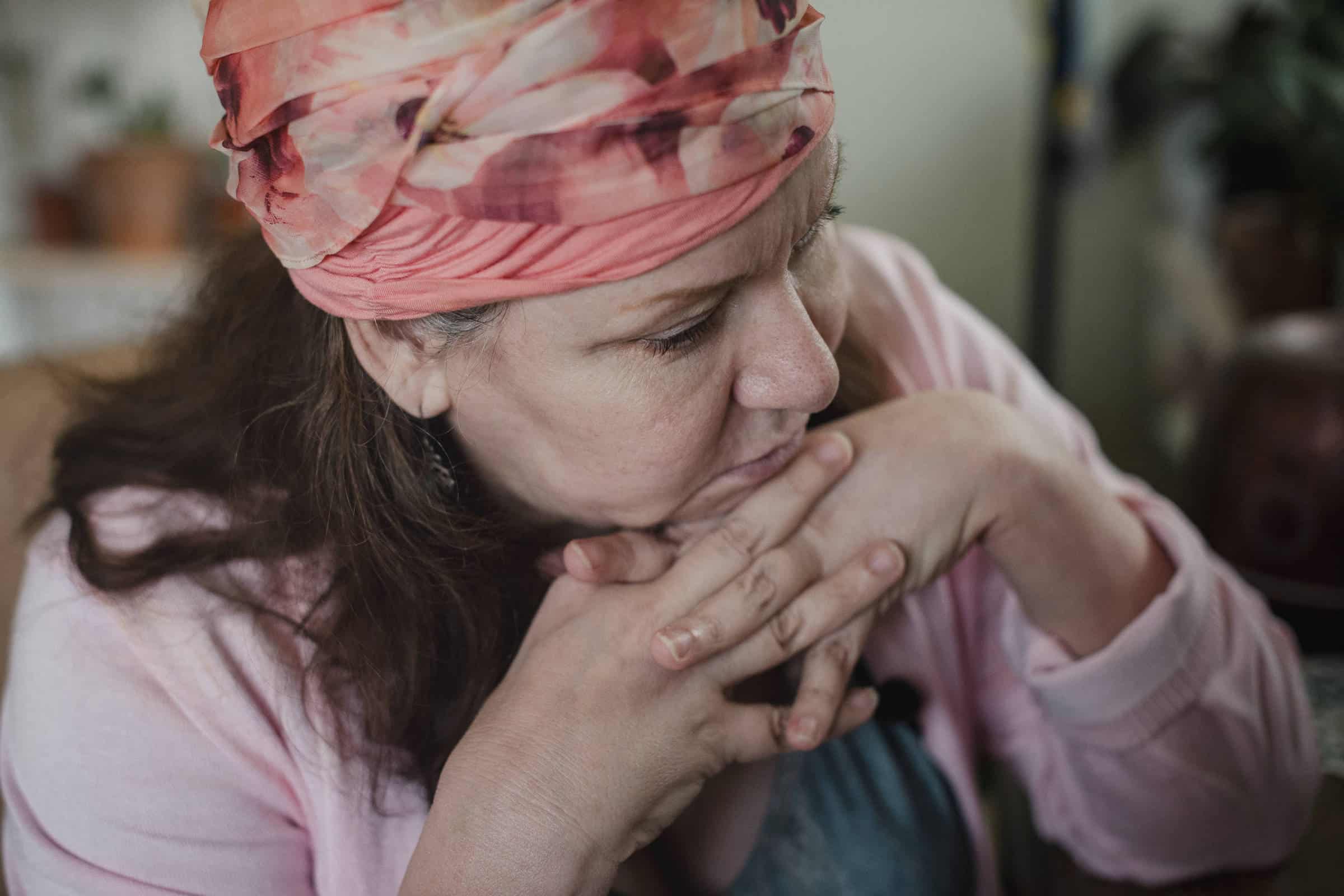 CHOCANTE: A Enfermeira que Revoluciona o Aborto com Pílulas — Descubra a Verdadeira Rotina!