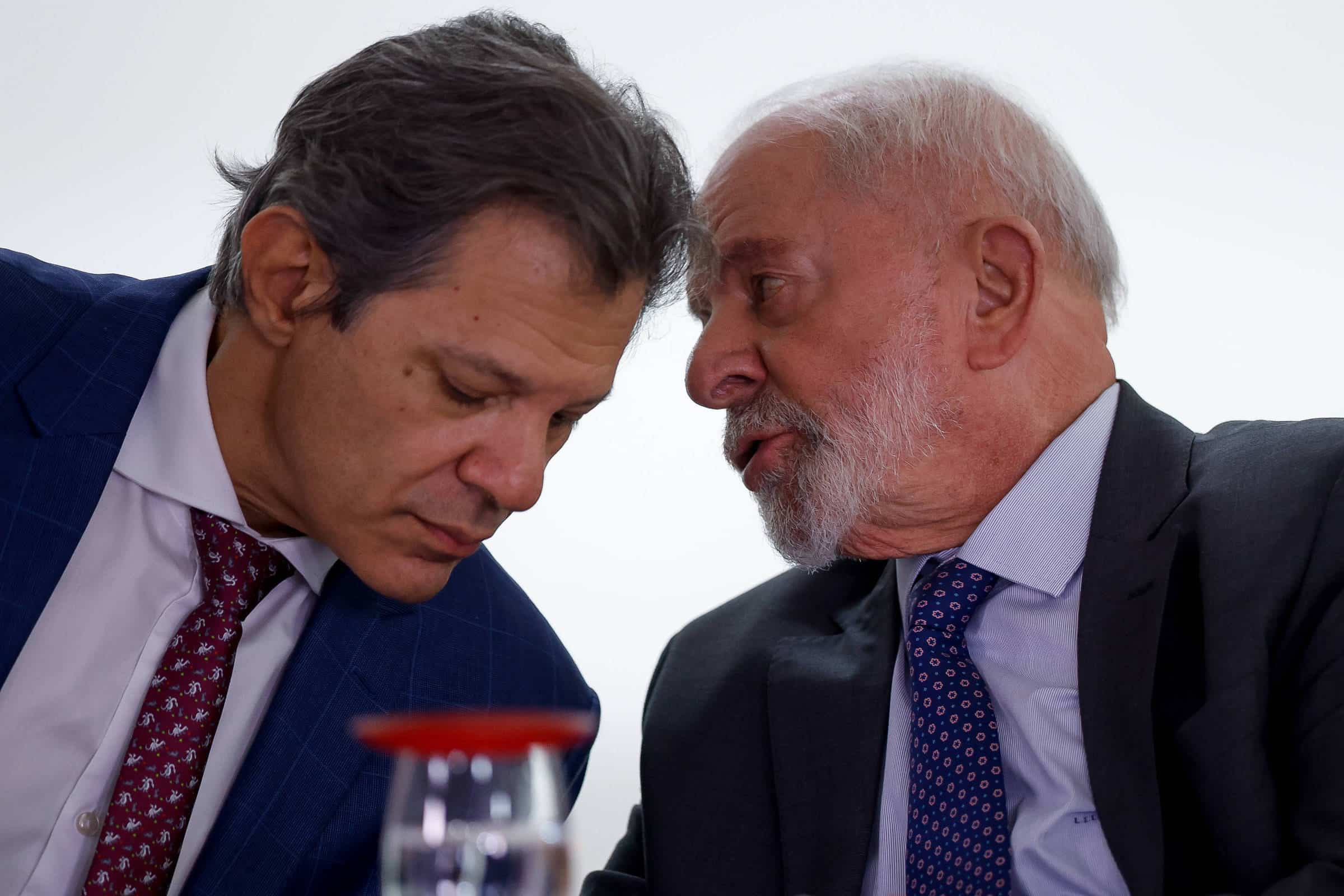 CHOCANTE: Lula e PT Preparados para BATALHA de IMPPOSTOS Contra a Oposição!