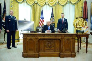 CHOCANTE! Orçamento Militar dos EUA ULTRAPASSA US$ 1 TRILHÃO pela PRIMEIRA VEZ!