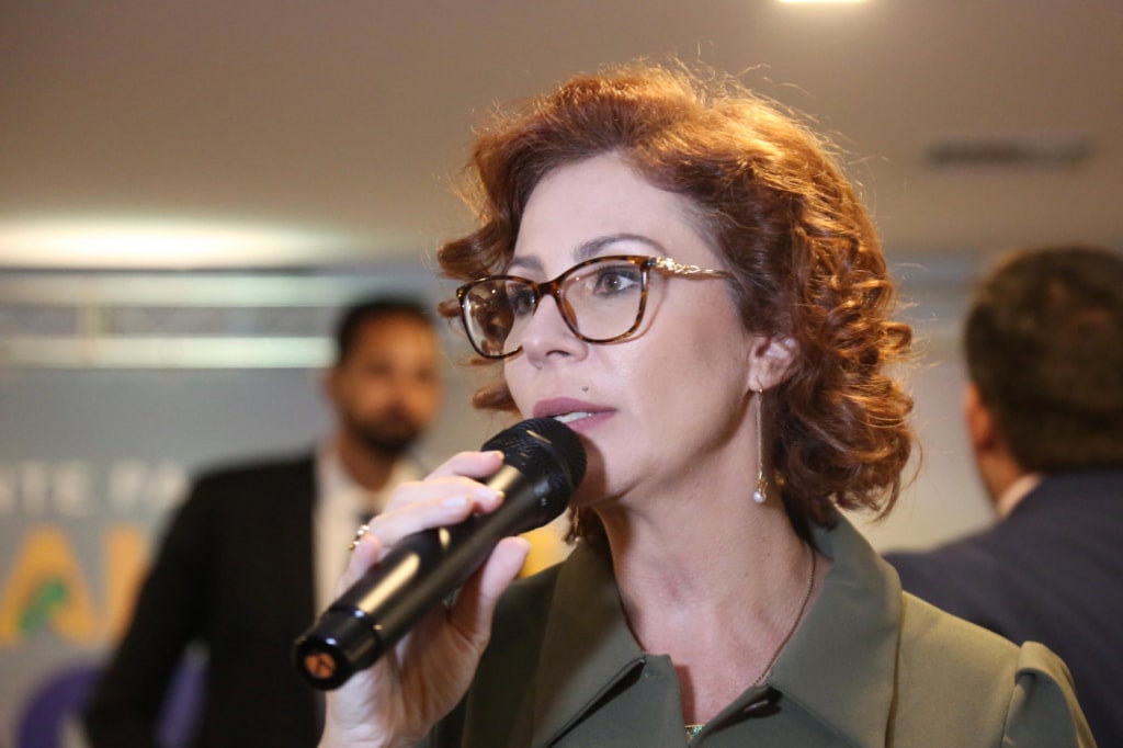 CHOCANTE: STF CONFIRMA 10 ANOS DE PRISÃO PARA CARLA ZAMBELLI!