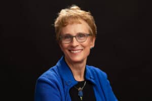 CRISSE ESPIRITUAL! Professora DENUNCIA atendimento médico que IGNORA sofrimento da alma!