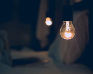 Choque à Vista: Conta de Luz 'Gratuita' Pode Roubar Mais de R$ 4 Bilhões dos Brasileiros!