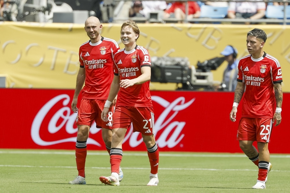 Choque no Futebol: Benfica Arrasa Bayern e lança Gigantes Alemães à Batalha com o Flamengo!