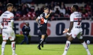 Choque no Morumbi: São Paulo Humilhado pelo Vasco com Golpe Fatal de 3 a 1!