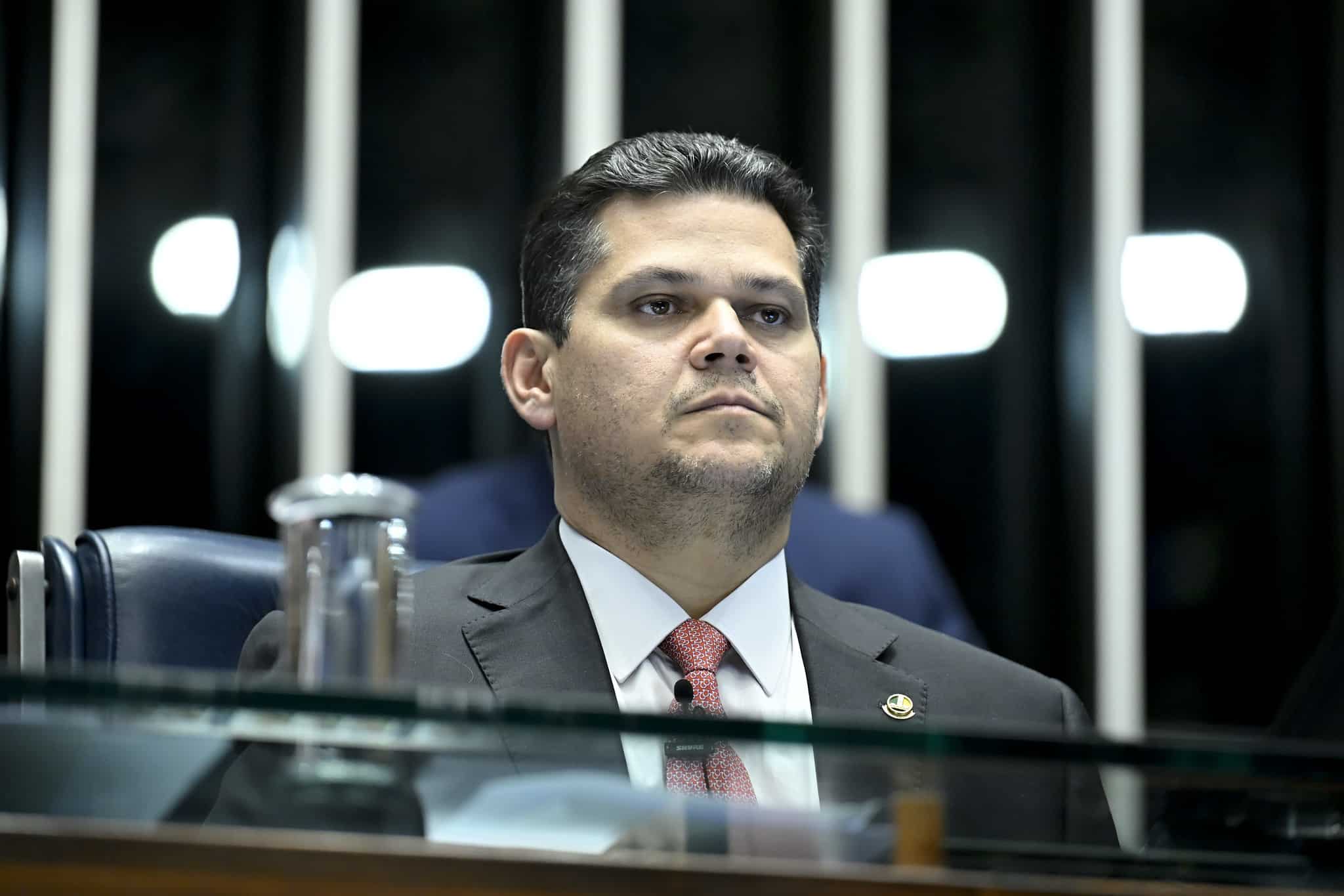 Congresso em Chamas: Decisão Explosiva que Pode Jogar o País em 6 Anos de Caos!