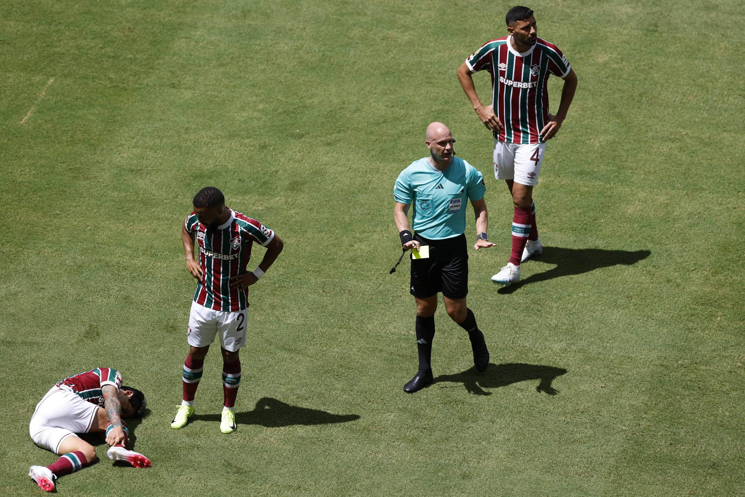 Desastre Canarinho: Quarteto Brasileiro Perde a Magia na Copa!