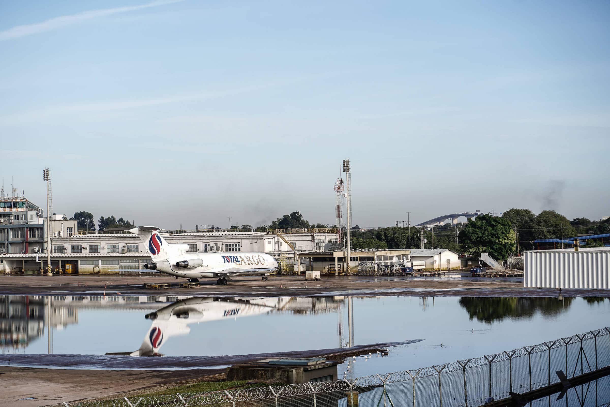 ENCHENTES DEVASTADORAS IMPULSIONAM PROJETOS AEROPORTUÁRIOS NO SUL!
