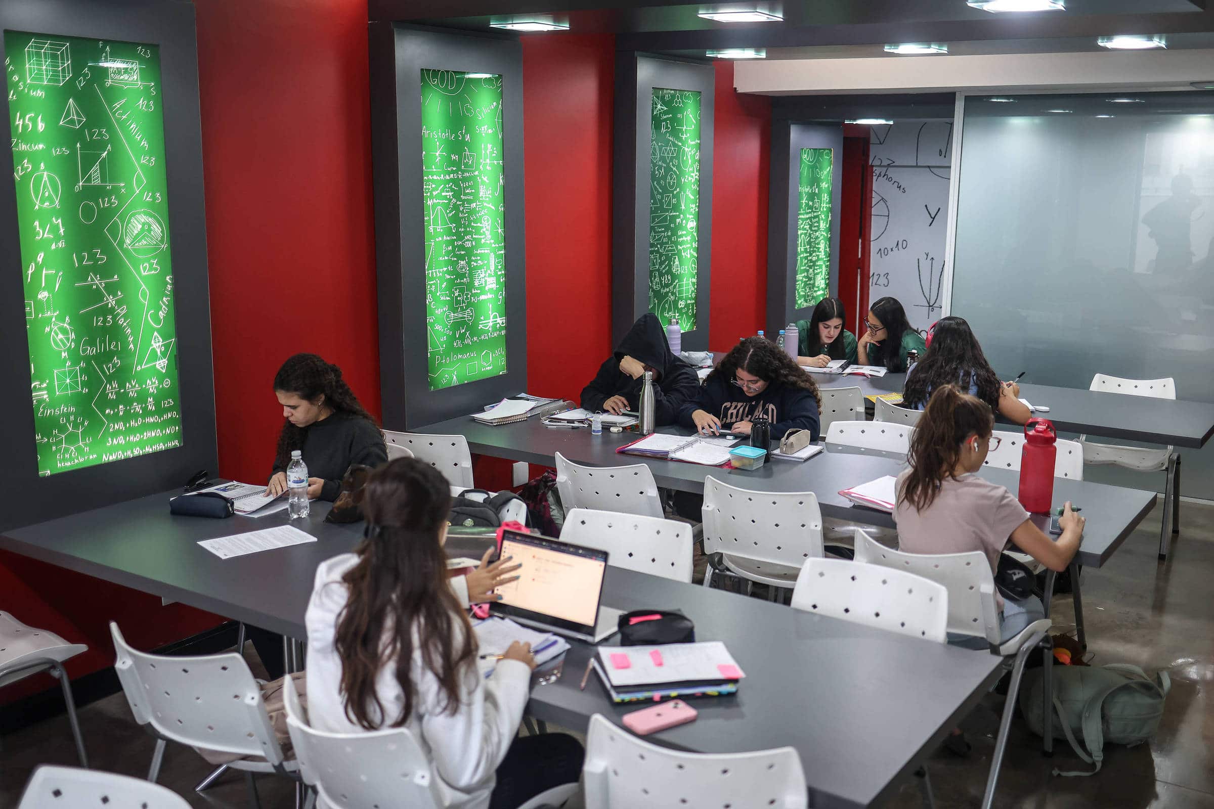 ENEM: A Verdade Chocante Sobre a Subjetividade dos Alunos que Ninguém Te Contou!