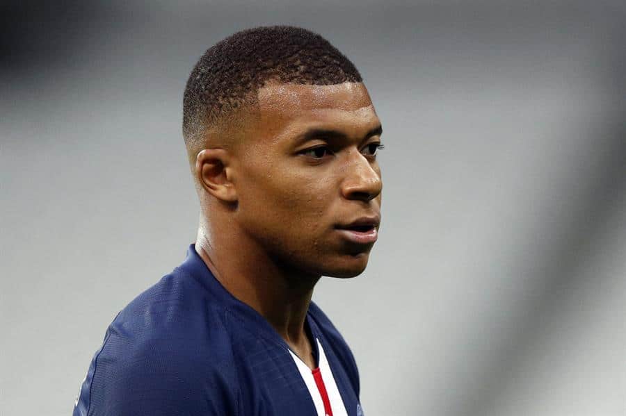 Escândalo no Futebol: Mbappé Acusa PSG de Assédio Moral e Extorsão!