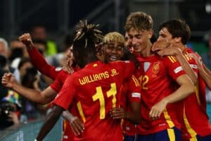 Espanha DESPLODE França em JOGO MALUCO de NOVE GOLS e AGITA FINAL contra Portugal!