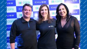 Explosão de Glamour: Coris e Chubb Disparam em Festa Luxuosa!