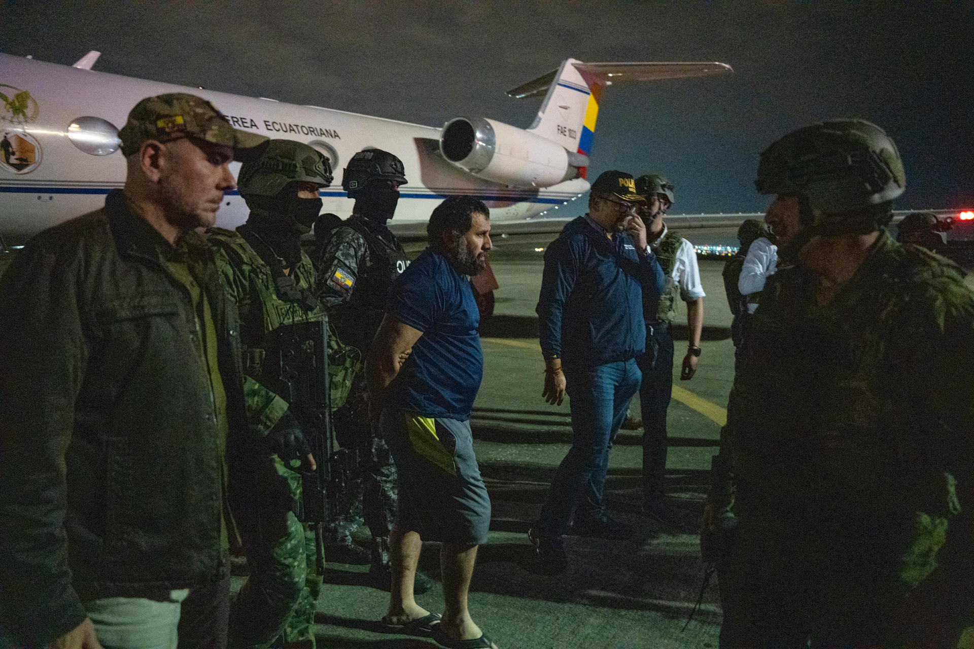 FUGA CHOCANTE: O Criminoso Mais Procurado do Equador É Capturado em Bunker Secreto!