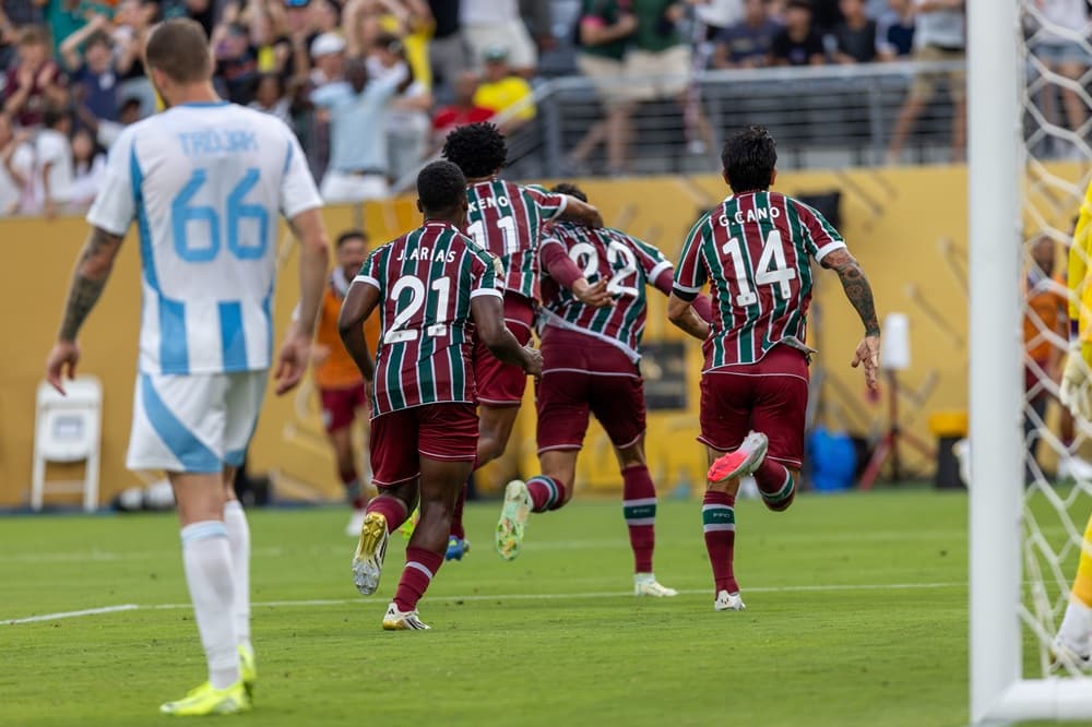 Fluminense Faz Loucura em Campo, Vira Duas Vezes e Supera Ulsan na Guerra das Viradas!
