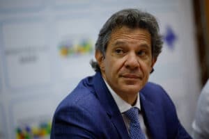 Haddad DETONA o 'Rei do Ovo': Ignorância Assustadora Sobre a Realidade do Brasil!