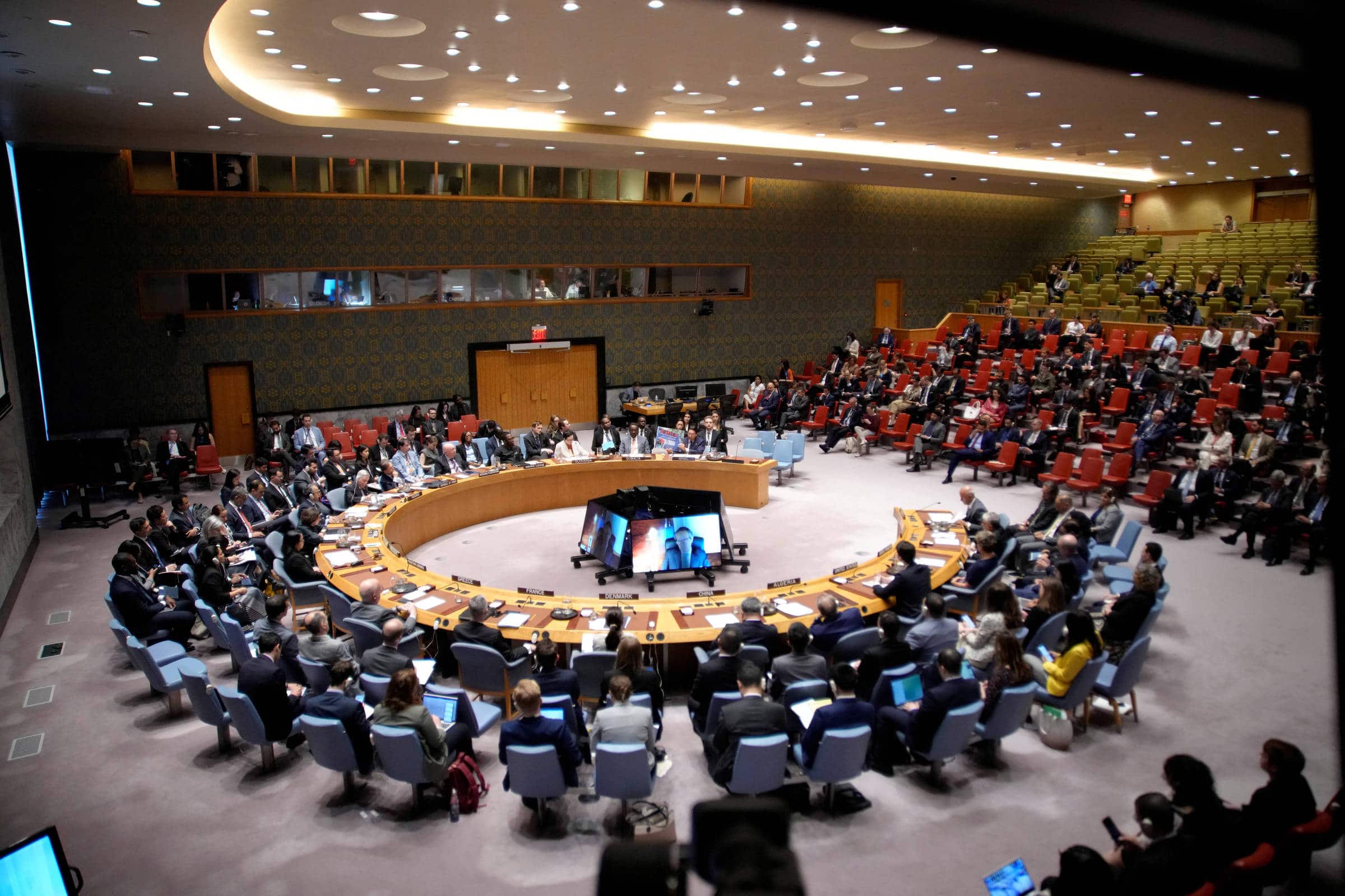 IRÃ CHOCA MUNDO: EUA por trás dos Ataques de Israel na ONU!