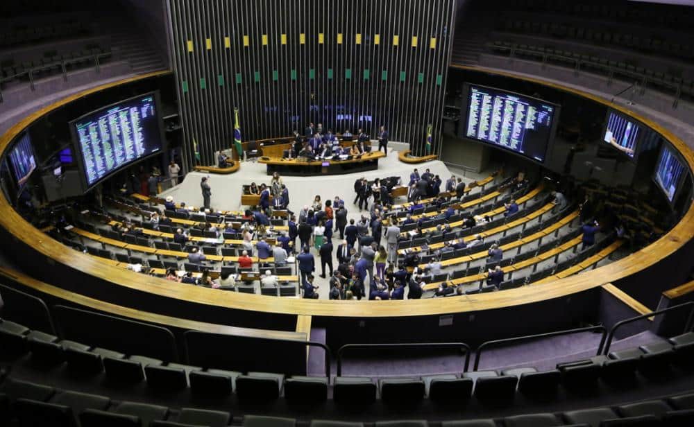 Itamaraty em Pé de Guerra: CV e PCC Não São Considerados Terroristas?!