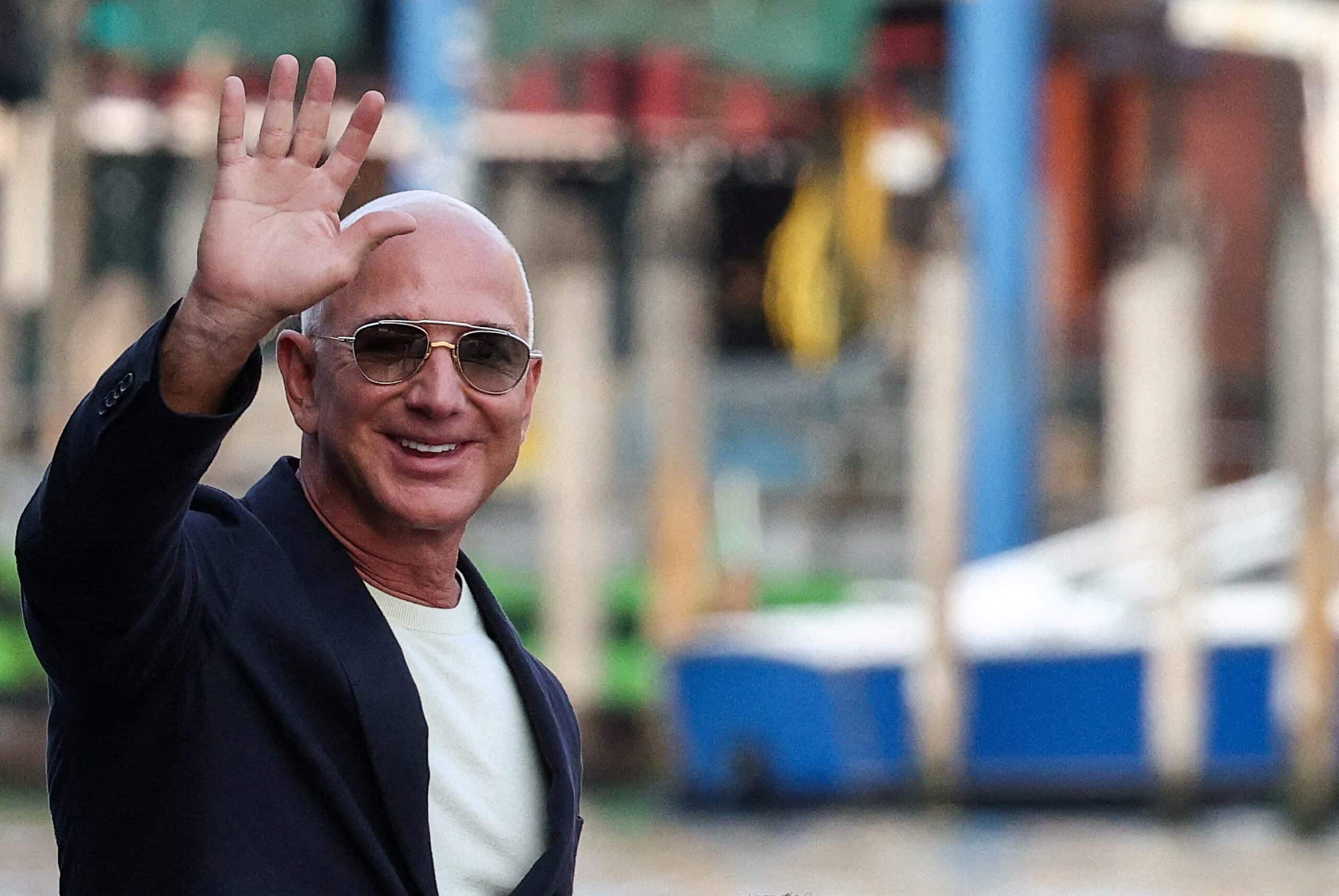 Jeff Bezos Despenca do Comando da Amazon e Agora Lança Foguetes com IA! Veja o Que Há Por Trás Dessa Revolução!