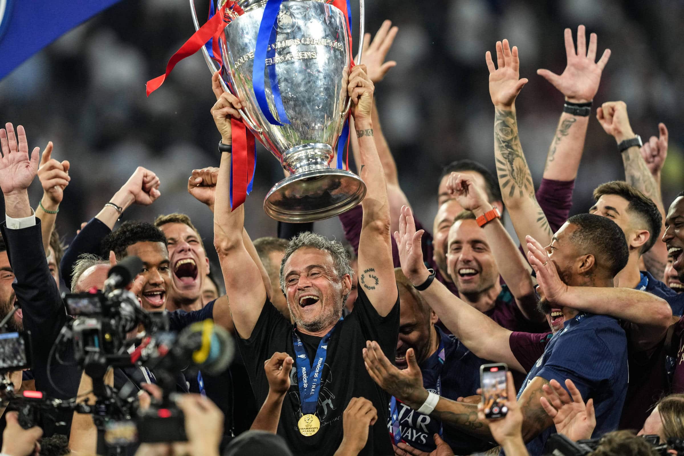 LUIS ENRIQUE FAZ HISTÓRIA: A INCRÍVEL SEGUNDA CHAMPIONS QUE DEIXOU O MUNDO EM CHOQUE!