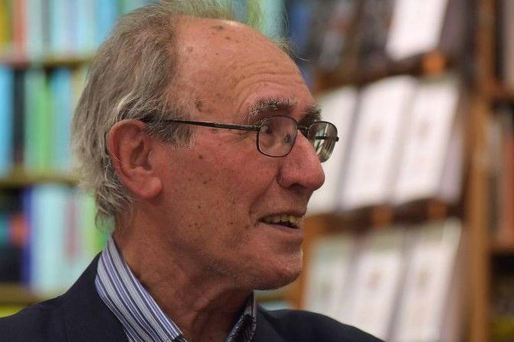 Mestre Português Revela Segredo Chocante sobre a Língua Brasileira!
