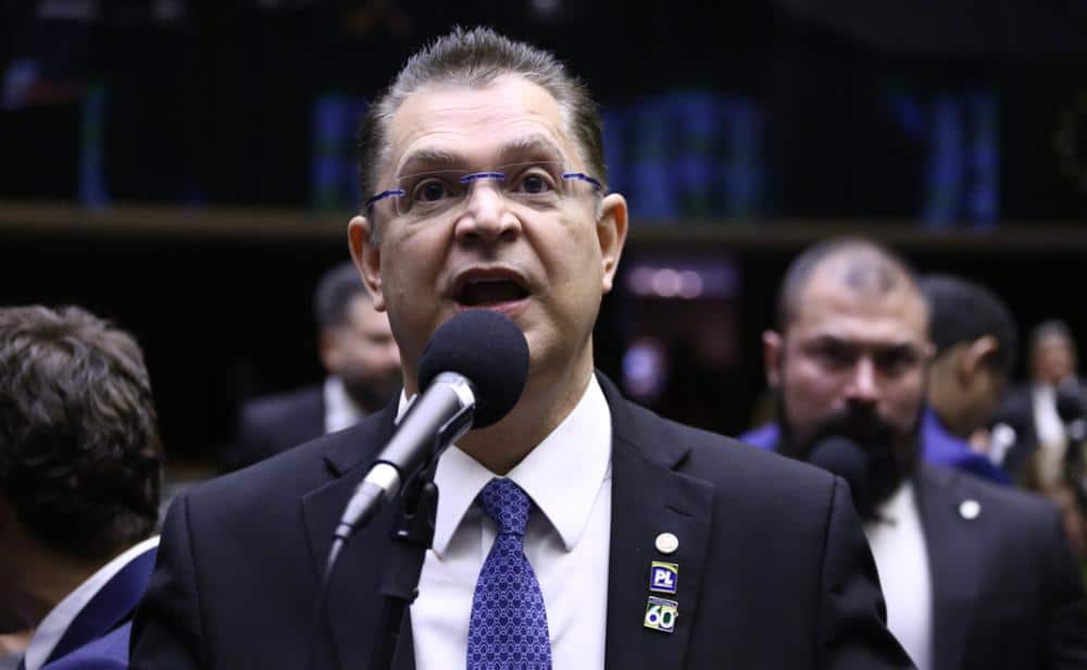 PL em Alta: Crítica Explosiva ao Governo sobre o IOF em Debate Acelerado!