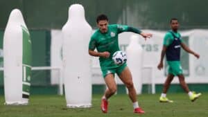Palmeiras no Mundial: Raphael Veiga é a Arma Secreta para a Glória!