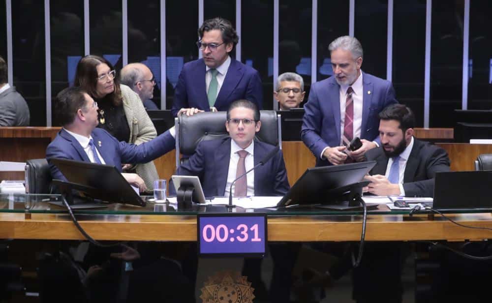 Política em Alerta: Aumento Surreal de Deputados Aguarda Sinal Verde do Presidente!