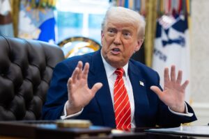 Trump CHOCA ao Descartar Musk: 'Ele Perdeu a Cabeça!'