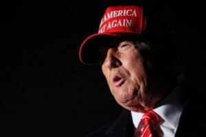 Trump e CEOs: O Grande Jogo da Bolsa que Pode Abalar o Mundo em 2025!