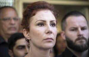 URGENTE: Carla Zambelli é CONDENADA e pode ser EXTRADITADA! Justiça em ação!