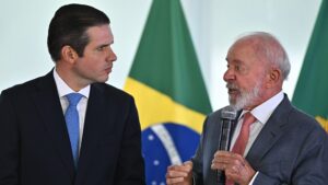 URGENTE: Hugo Motta Desafia Lula com Astronômico Ajuste Fiscal!
