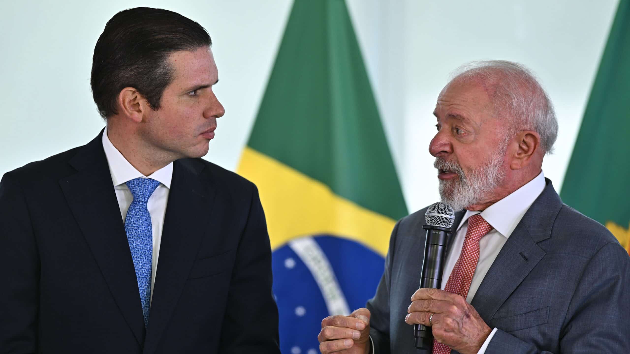 URGENTE: Hugo Motta Desafia Lula com Astronômico Ajuste Fiscal!