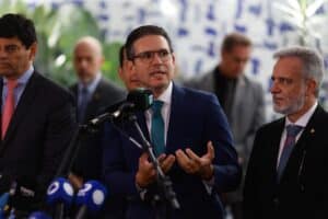 URGENTE: Presidente da Câmara EXIGE FIM IMEDIATO do AUMENTO do IOF – Cidadãos em PERIGO!