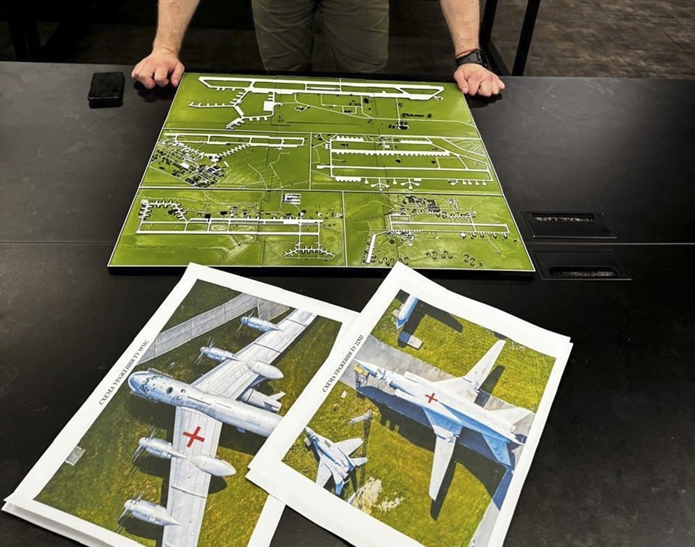 Ucrânia LANÇA OFENSIVA SURPREENDENTE em Bases Aéreas Russas ANTES do Cessar-Fogo!