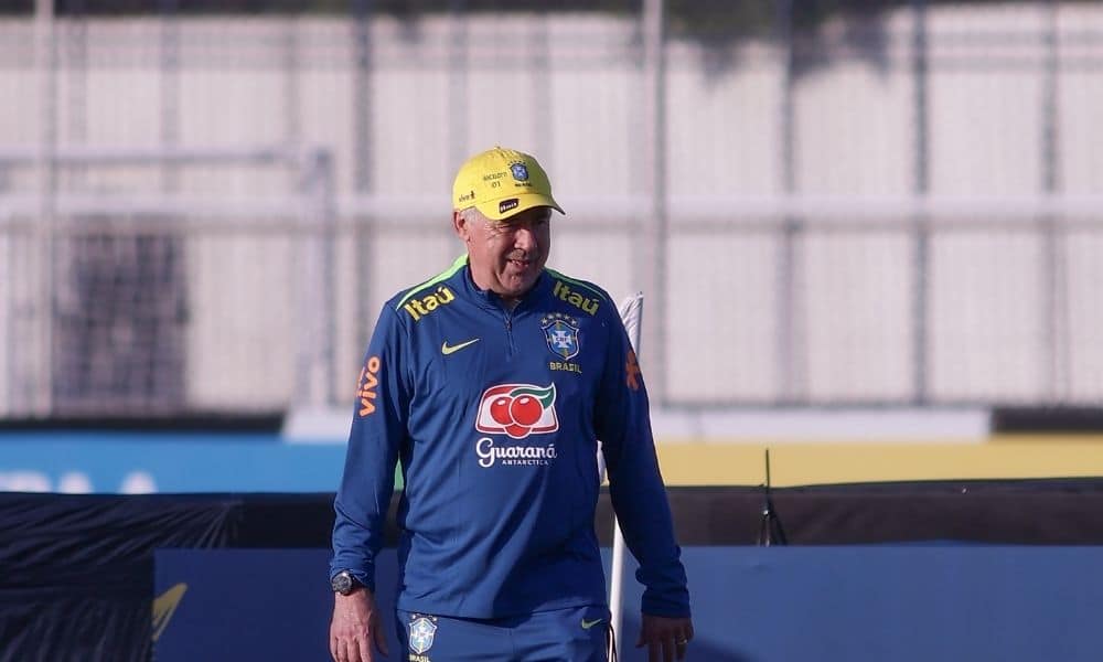 Urna da Seleção: Ancelotti Enfrenta Caos com Grupo Desfalcado em SP!