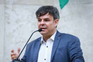 Vereador Revela Polêmica: Igrejas de SP Podem Ganhar Selo de Acessibilidade!