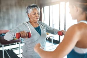 ALERTA! A Artrose Explode entre Mulheres na Pós-Menopausa!