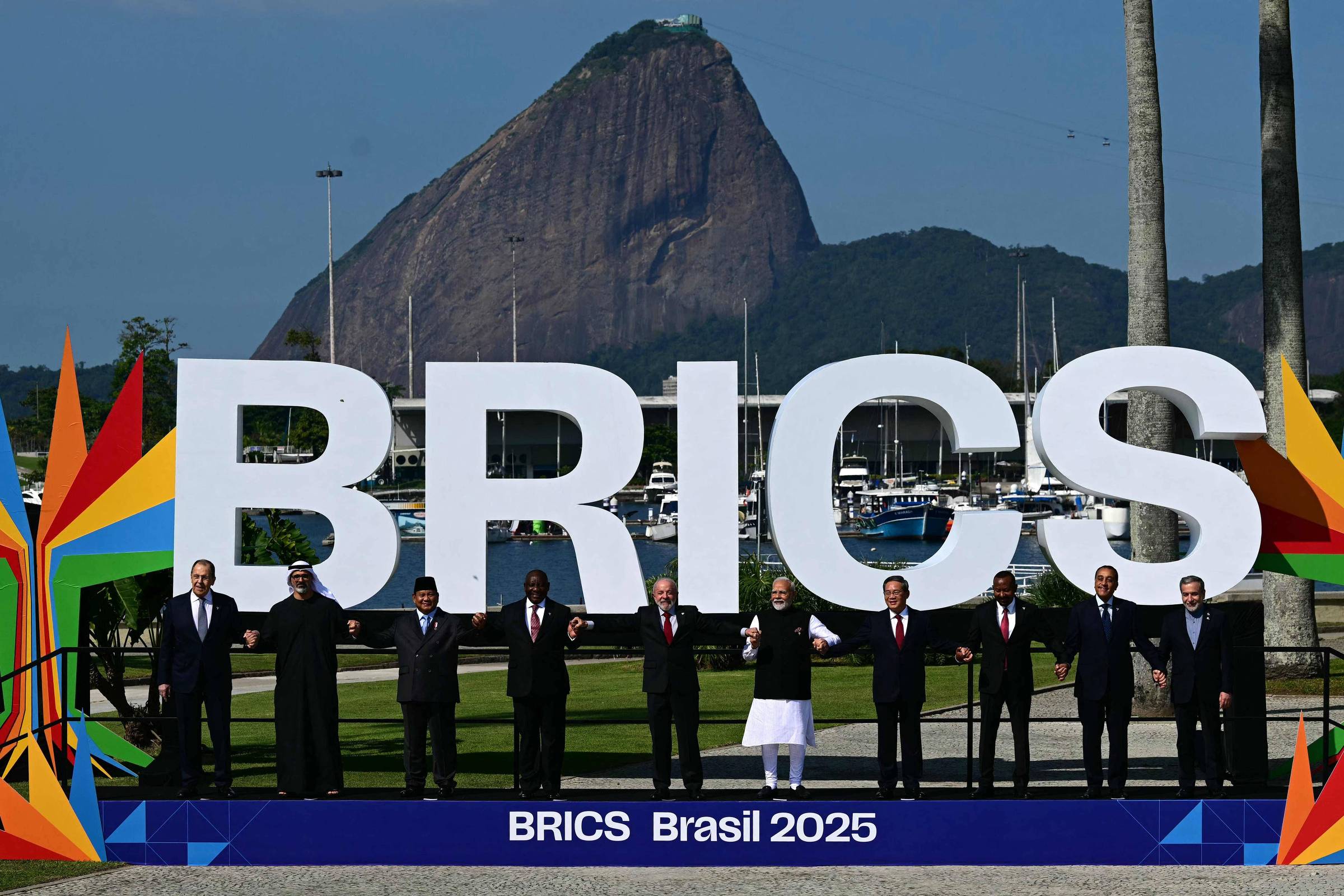 BRICS NO BRASIL: A FALÁCIA DO SUL GLOBAL EXPLODINDO EM SEUS OLHOS!
