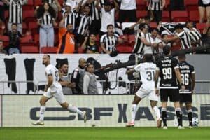 Botafogo Fura a Rede e Afunda Vasco na Estreia Explosiva do Filho de Ancelotti!