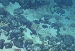 Brasil Lança Bomba: Reivindica Ilha Misteriosa Submersa no Atlântico!