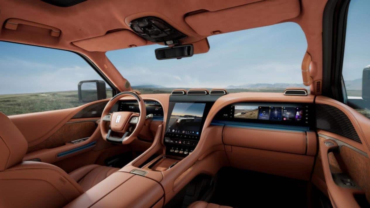 CHOCANTE! BYD Lança Carro Mágico que Dança e Acelera Mais que Ferrari!