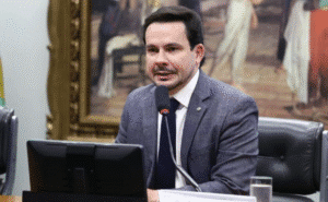 Choque na Justiça: CCJ da Câmara Aprova Castração Química para Libertar Estupradores!