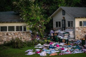 Desastre no Texas: Acampamento Fatal Ignorou Aviso e Deixou 27 Mortos!