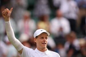 Drama Total! Sinner Enfrenta Dor, Derruba Shelton e Avança na Semifinal de Wimbledon; Iga Swiatek Também Brilha!
