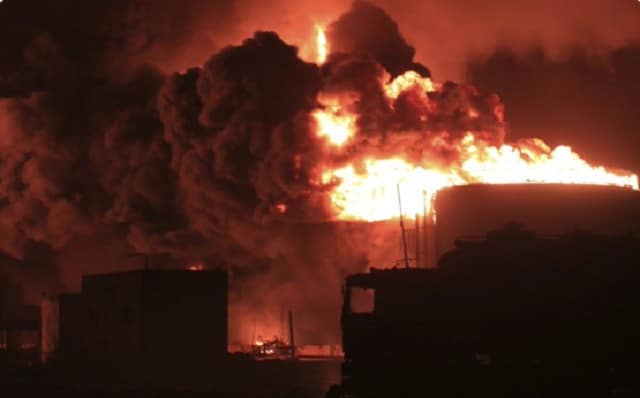 Explosões Devastadoras: Israel Responde em Grande Estilo aos Ataques dos Houthis!