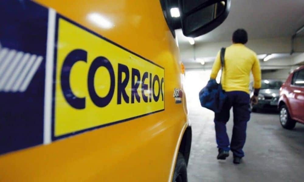 Governo SECRETO: Aumenta Teste do Pezinho e Promete Diagnósticos Relâmpago no SUS!