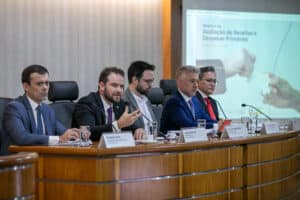 Governo SURPREENDE e despeja R$ 20,6 bilhões do Orçamento de 2025!
