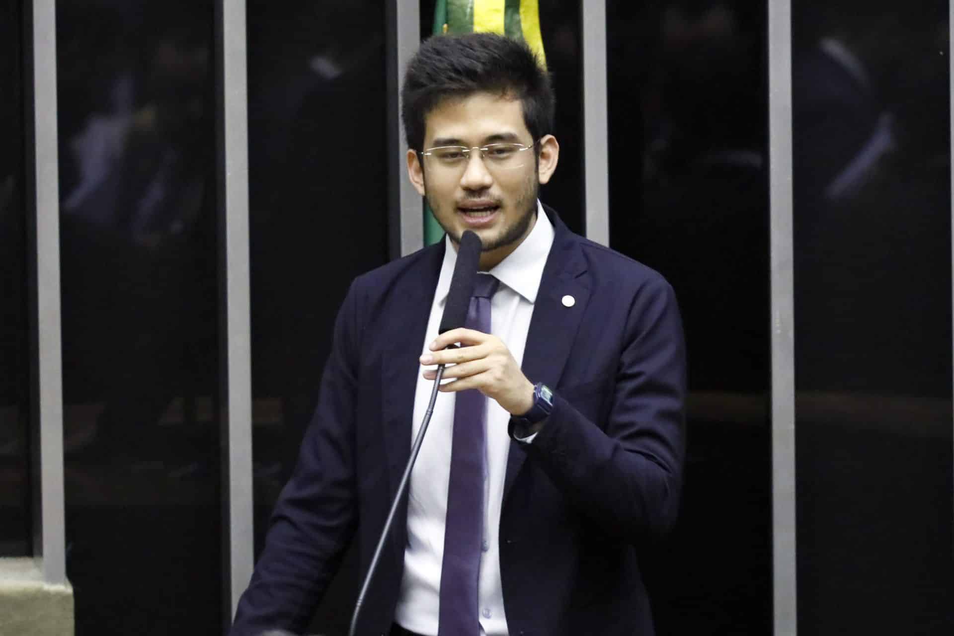 Kataguiri Cobra Explicações Urgentes do Ministro sobre Encontro Secreto com ONG do PCC!