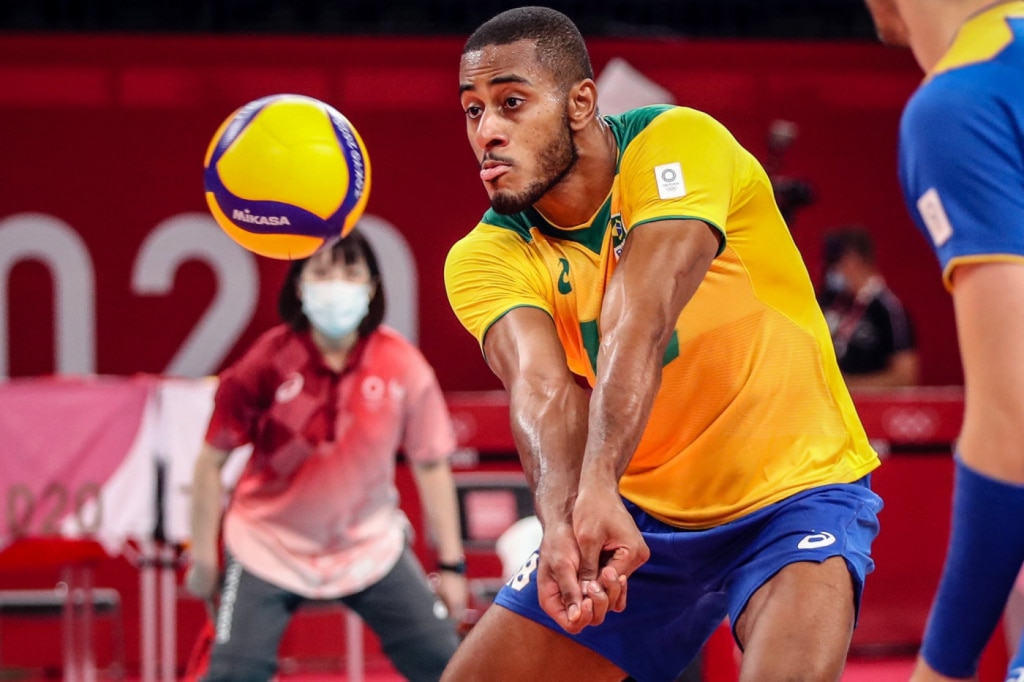 “Lucarelli em Chamas: A Estrela do Vôlei Brasileiro Brilha na Liga das Nações!”