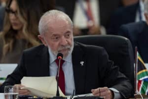 Lula Lança Ataque Global Contra Tarifas: A Batalha que Pode Mudar o Mundo!